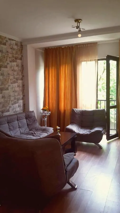 Cozy Home Тбилиси Апартаменты